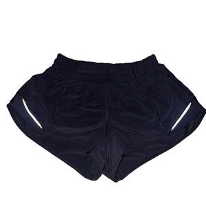 Hotty Hot Low-Rise Lined Short 2.5”